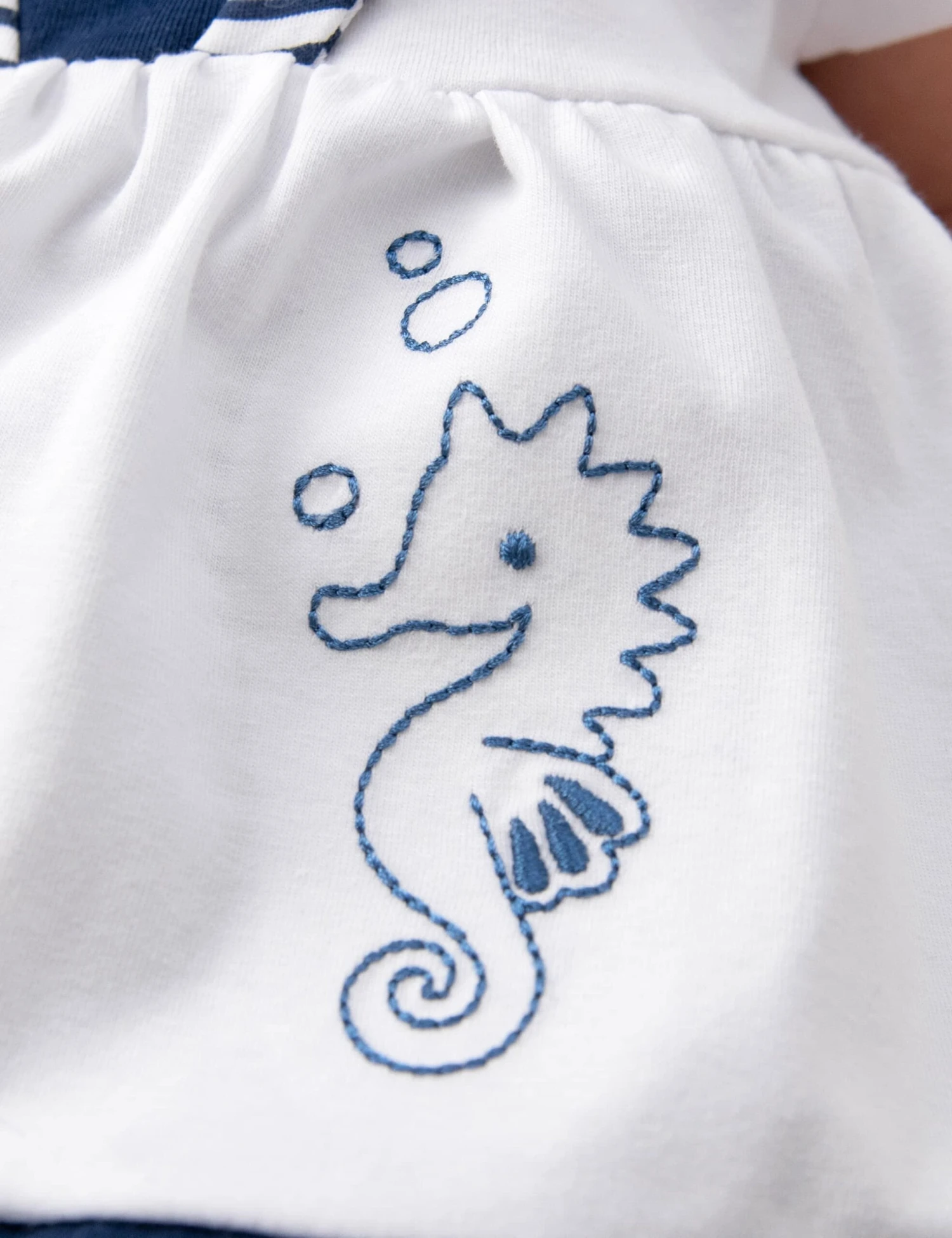 3tlg Set Kleid + Hose + Mütze Lieblingsstücke Kleider In Weiß Navy 7 3tlg Set Kleid + Hose + Mütze Lieblingsstücke Kleider In Weiß Navy – Bild 5