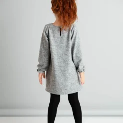 Kleid "Poppy" In Grau 7 Kleid "Poppy" In Grau -Günstiges Moden Zauber Geschäft denokids kleid poppy in grau 1