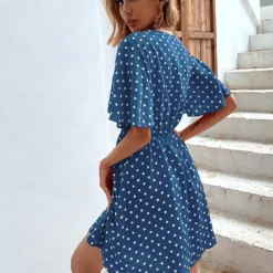 Kleid In Blau/ Weiß -Günstiges Moden Zauber Geschäft pretty summer kleid in blau weiss 2