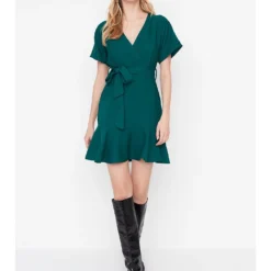 Trendyol Kleid In Grün